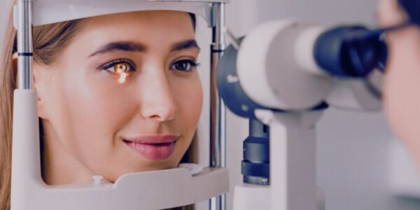 May is Macula Month: Why Your Eyes Deserve a Closer Look